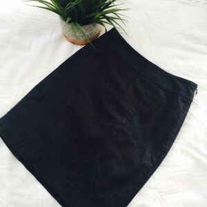 Super nice lightweight denim Loft midi skirt